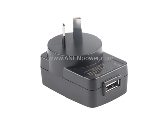 Chine Adaptateur d'alimentation CA/CC maximal de 12 W certifié RCM SAA - alimentation de commutation par prise électrique 5V 2A, 5V 2.4A, 9V 1.33A, 12V 1A, 24V 500mA AU fournisseur