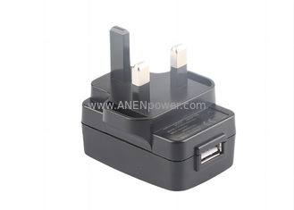 Chine Adaptateur d'alimentation AC/DC maximal de 12 W certifié UKCA - alimentation électrique à commutation par prise électrique 5V 2A, 5V 2.4A, 9V 1.33A, 12V 1A, 24V 500mA fournisseur
