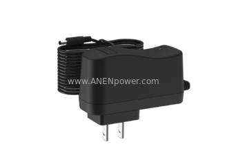 Chine 6W Max U.S. Plug UL Certifié FCC 4.2V 6V 8.4V Chargeur de batterie au lithium / plomb 12.6V 14.5V fournisseur