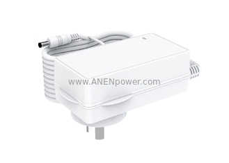 Chine 45W Max AU Plug SAA Certifié 12V 14.5V 16.8V Chargeur de batterie au lithium / plomb 21V 42V fournisseur