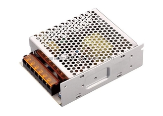 Chine L'alimentation électrique en boîtier en aluminium de 84 W, sortie 5V/12V/24V, certifiée CE et FCC, pour les applications électroniques et industrielles fournisseur