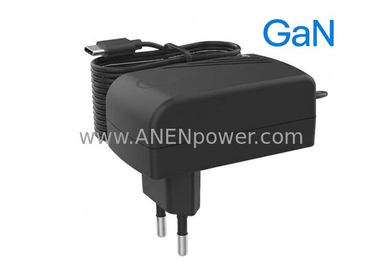 Chine Alimentation USB-C PD 27W GaN pour Raspberry Pi 5 5.1V 5A Adaptateur secteur stable à courant élevé avec prise UE pour carte de développement SBC fournisseur