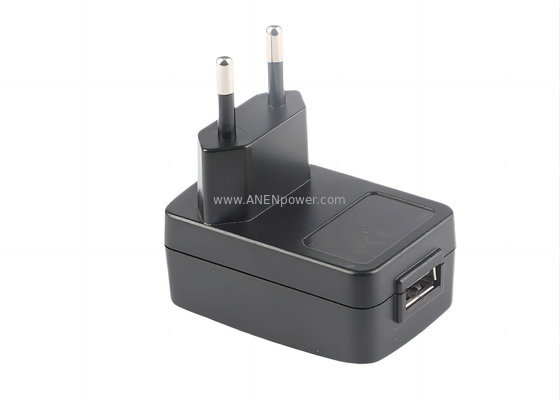 Adaptateur d'alimentation AC/DC de 12 W max certifié CE GS ¥ 5V 2A, 5V 2.4A, 9V 1.33A, 12V 1A, 24V 500mA fournisseur