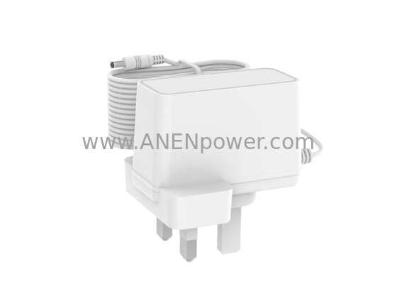 16.8W Max UK Plug UKCA Certifié 8.4V 12.6V Chargeur de batterie au lithium / plomb 16.8V fournisseur