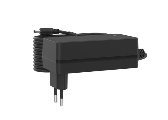 72W 12V 5A 6A / 24V 2.5A 3A Adaptateur électrique de commutation certifié CE GS fournisseur